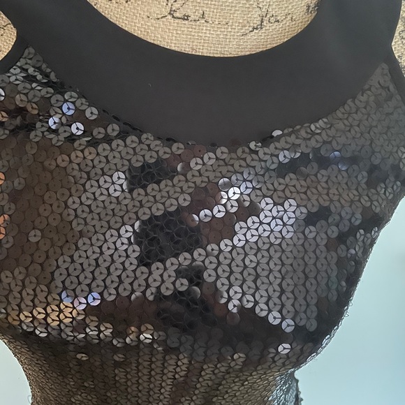 Black Dress - Picture 5 of 6